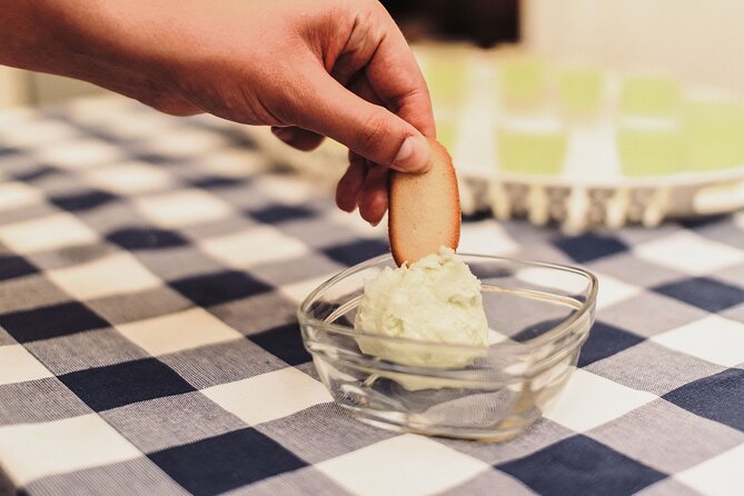 Rome Cooking Class: Make Pasta, Dine & Drink Wine With Local Chef - Pizza instead of pasta