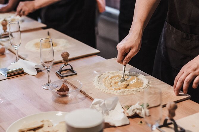 Rome Cooking Class: Make Pasta, Dine & Drink Wine With Local Chef - Learning fettuccine and ravioli by hand