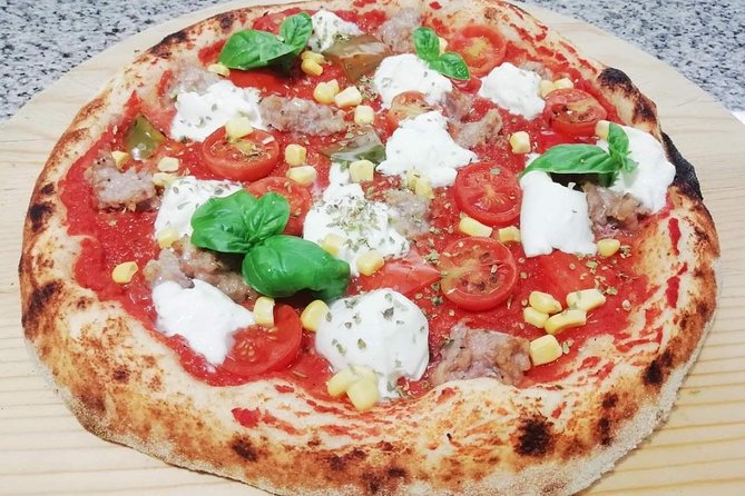 Rome Cooking Class: Make Pizza and Pasta with Wine & Dessert - What the class feels like for families and older adults