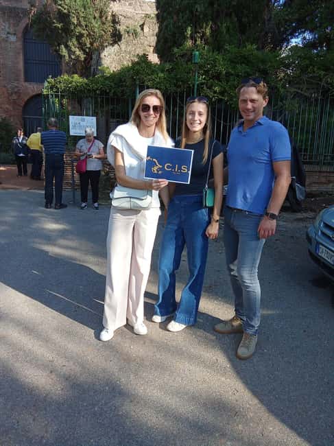 Rome: Domus Aurea Guided Tour and Virtual Reality Experience - What the 90-minute schedule feels like