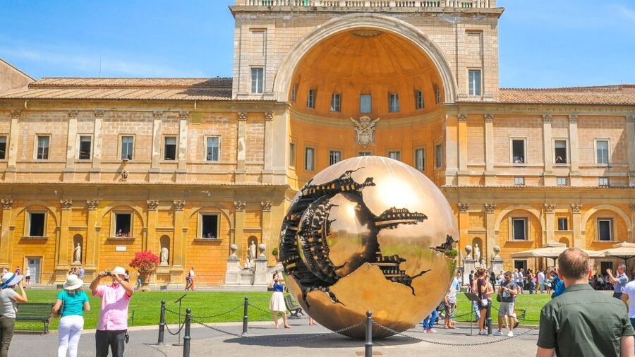Rome: Early-Entry Vatican Museums & Sistine Chapel Tour - Inside the Vatican Museums with a live guide