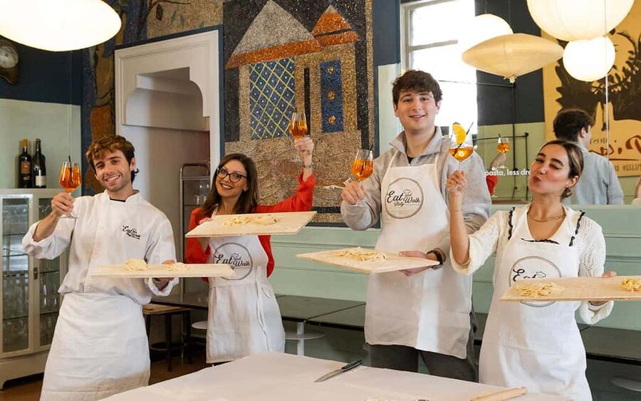 Rome: Enjoy Spritz and Pasta Making in Piazza Navona - Starting with a Spritz near Piazza Navona