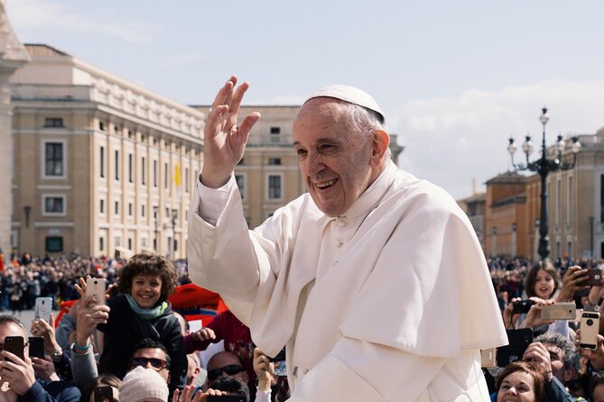 Rome: Escorted Papal Audience Experience with Entry Ticket - Seeing the Pope from the audience area