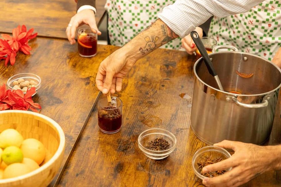Rome: Family-Friendly Pasta and Tiramisu Cooking Class - Wine, limoncello, and non-alcoholic choices