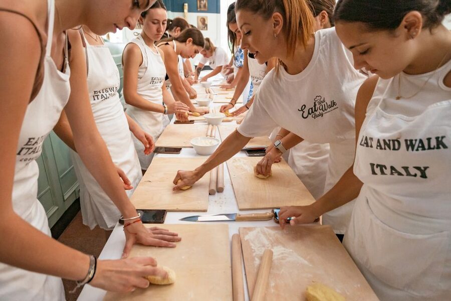 Rome: Fettuccine and Tiramisu Cooking Class with Wine - Sitting down to eat your own cooking