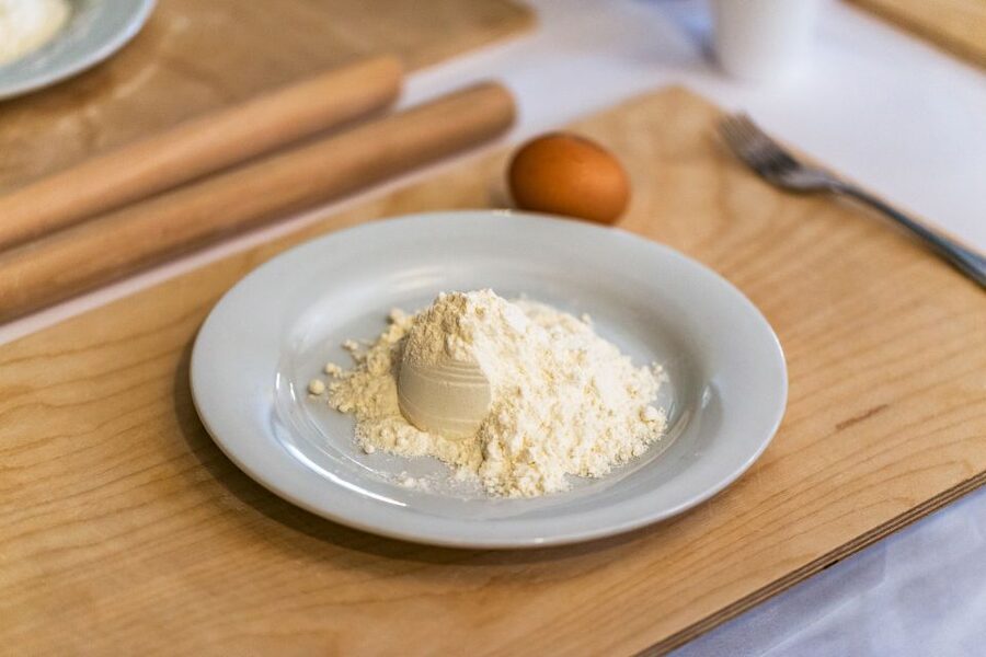 Rome: Fettuccine and Tiramisu Cooking Class with Wine - The chefs make the difference