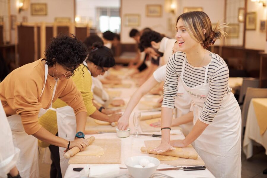 Rome: Fettuccine Pasta Cooking Class in Rome's City Center - What happens after you make the fettuccine