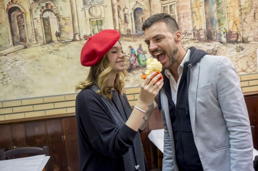 Rome: Food Tour and Wine Tasting in a Traditional Trattoria - A food walk that starts with Rome’s best-known flavors
