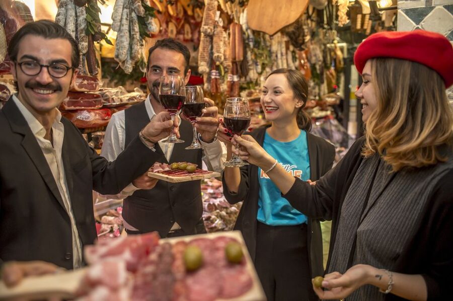 Rome: Food Tour and Wine Tasting in a Traditional Trattoria - Gelateria Gunther: finishing with Italian gelato