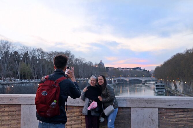Rome Food Tour: Hidden Gems of Trastevere with Dinner & Wine - The guides make the difference