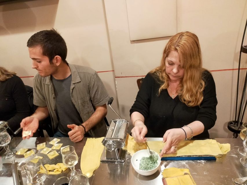 Rome: Fresh Pasta and Tiramisu Making Class with Fine Wine - Practical planning near Vatican City