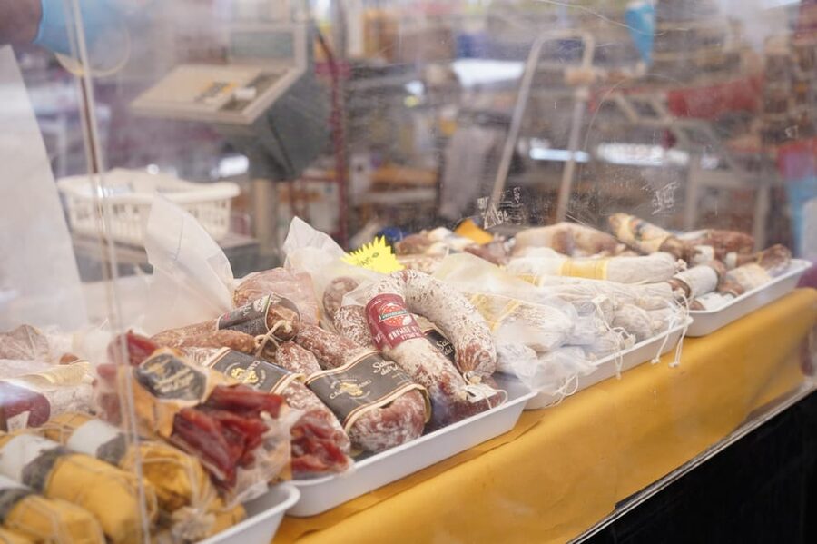 Rome: Guided City Food Tour by Vespa and Tastings - Finishing with tiramisu or gelato