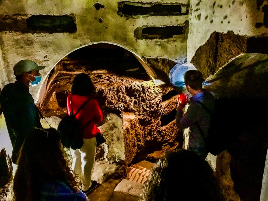 Rome: Guided Roman Catacombs Tour with Transfers - Meeting in central Rome and riding to the Appian Way