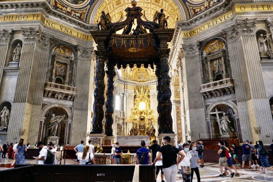 Rome: Guided Tour of St. Peter's Basilica, Grottoes & Square - What the $22 price really includes