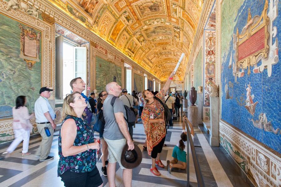 Rome: Guided Tour of St. Peter’s Basilica & Panoramic Dome - Why the dome changes your visit to St. Peter’s
