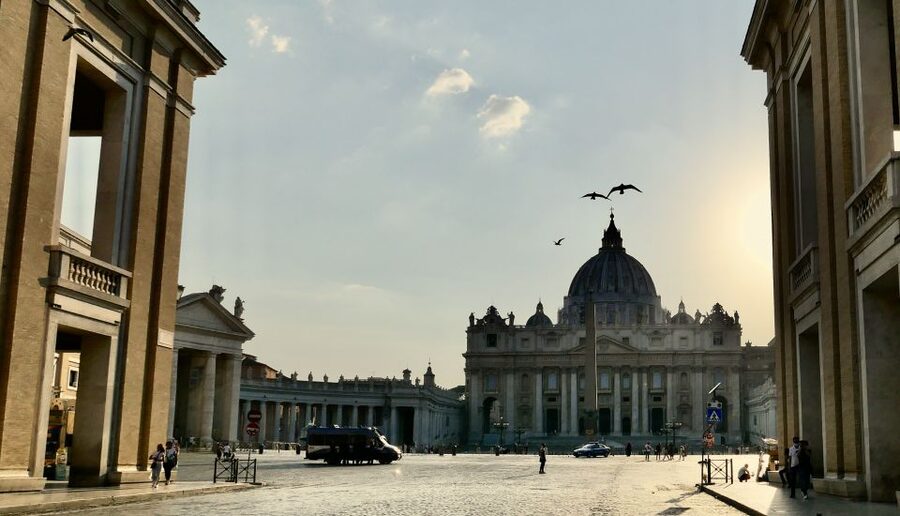 Rome: Guided Tour of St. Peter's Basilica with Dome Climb - The climb: what the 40-minute dome section feels like