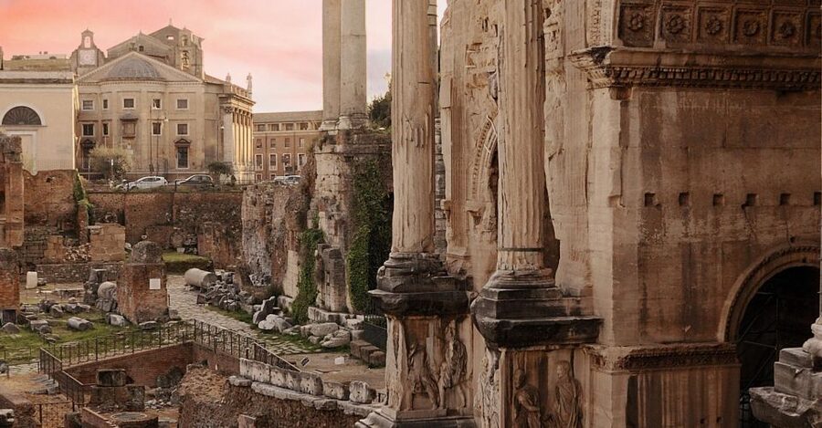 Rome: Guided Tour of the Colosseum - Palatine Hill and the best views of the visit