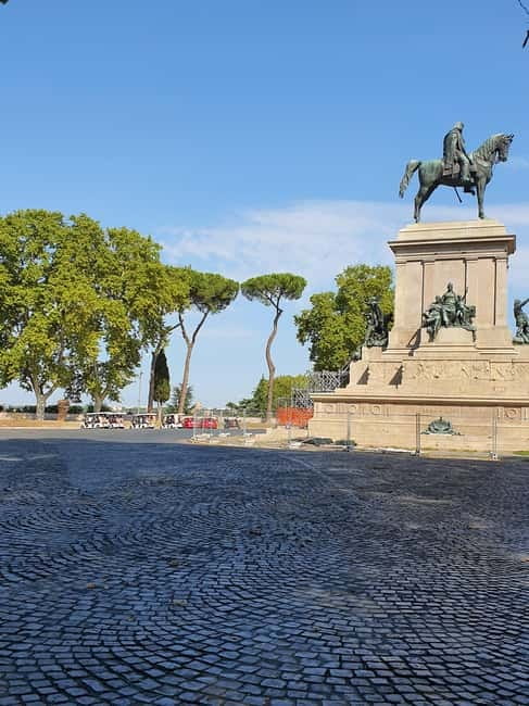 Rome: Highlights Golf Cart Tour with Pizza Snack & Gelato - Key points to know before booking