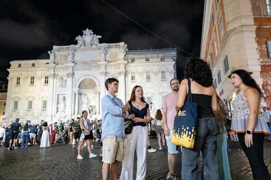 Rome: Moonlight Walking Tour – Free for Kids - Trevi Fountain after sunset