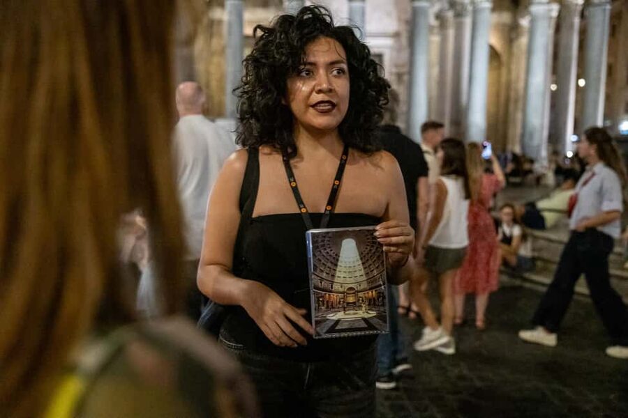 Rome: Moonlight Walking Tour – Free for Kids - Piazza Venezia and Vittorio Emanuele II