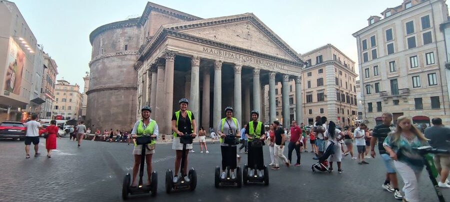 Rome: Night Segway Tour - Piazza Navona and the Evening Crowd