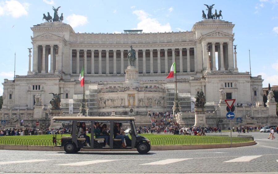 Rome: Night Tour of the City by Golf Cart (Private option) - Starting near the Colosseum
