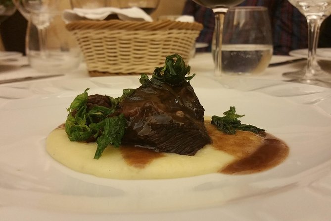 Rome Pantheon: Fine Food & Wine Pairing Dinner with Sommelier - Is $145.18 a fair price?