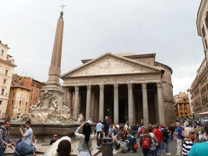 Rome: Pantheon Guided Tour with Entry Ticket and Headsets - Express entry, with a realistic Rome warning