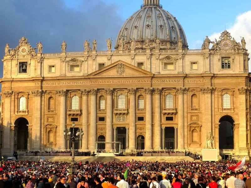 Rome: Papal Audience Experience with Pope Leo XIV - Getting through the entrance with reserved tickets