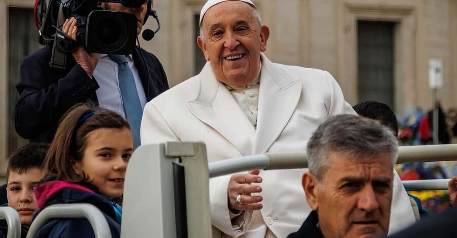 Rome: Papal Audience Tour With Reserved Access - The 6:45 am meeting near Chiosco Bar L’Ottagono