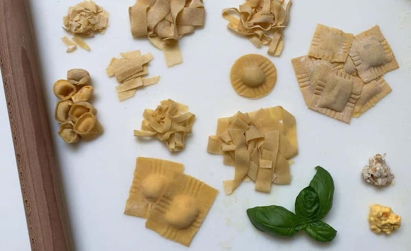Rome: Pasta Cooking Class with Market Visit and Wine - Inside the Kitchen of Mamma