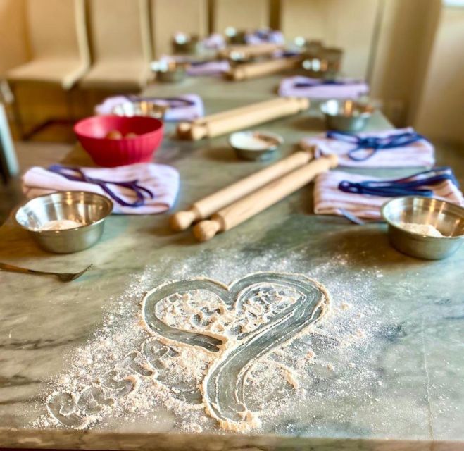 Rome: Pasta Making Class with Wine, Limoncello, and Dessert - Key points at a glance