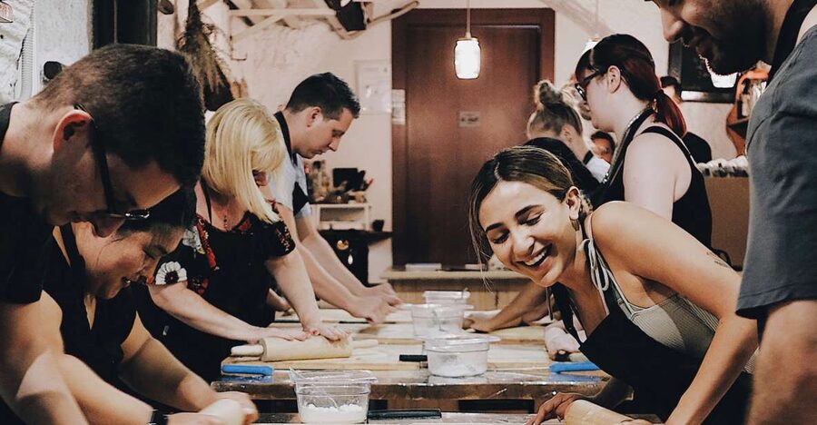 Rome: Pasta Making with Wine Tasting and Dinner in Frascati - Taking the 30-minute train from Roma Termini