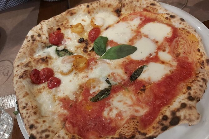 Rome: Pizza & Tiramisu Class with Free Flowing Fine Wine - Making dinner from flour, sauce, and a little nerve