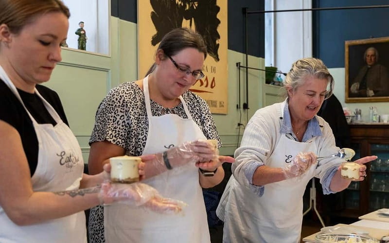 Rome: Pizza & Tiramisu Making Class with Wine & Limoncello - Who should book this class?