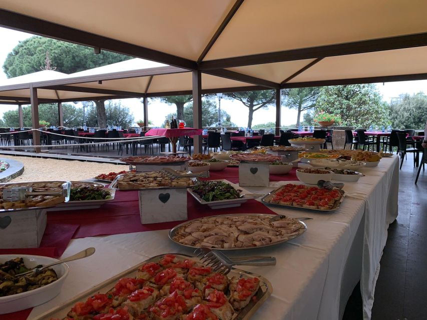 Rome: Pontifical Villa Gardens at Castel Gandolfo Minibus - Adding porchetta in Castel Gandolfo