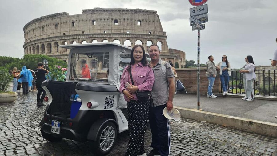 Rome: Private Golf Cart Tour with Artisanal Gelato Tasting - The route from the Spanish Steps to the Trevi Fountain