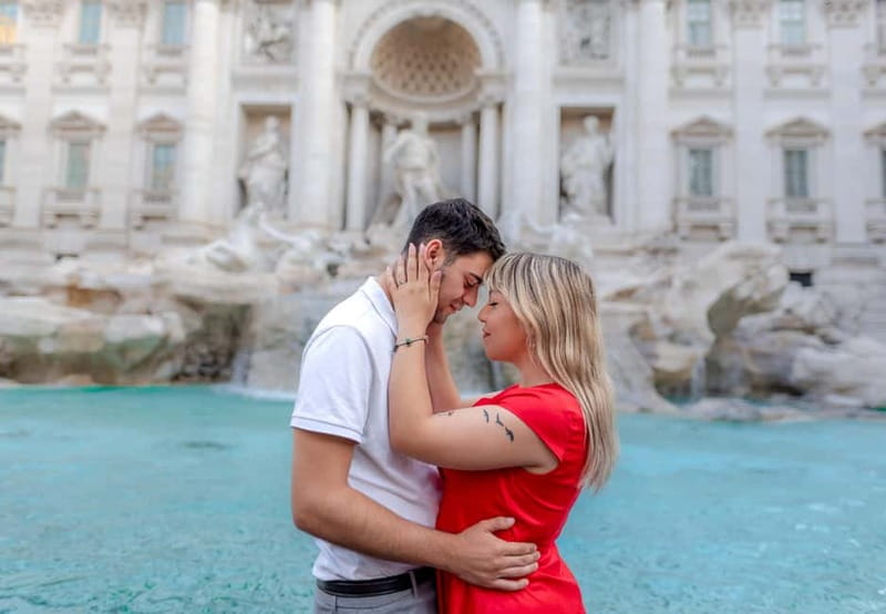 Rome: Private Photoshoot at the Trevi Fountain - Why a private photographer helps at Rome’s busiest fountain