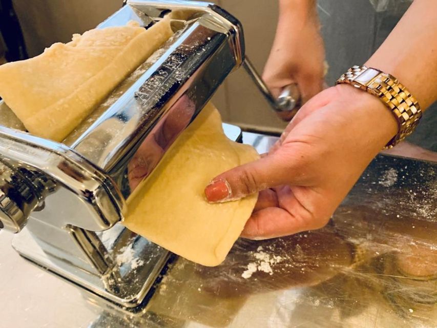 Rome: Roman Master Chef Cooking Class with Wine - Key points before you book