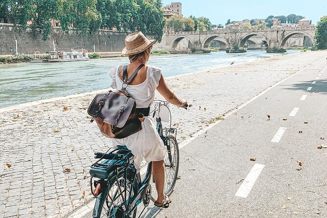 Rome's Best by E-bike: Guided City Tour (Small Group or Private) - The Pantheon, Spanish Steps, and Trevi Fountain