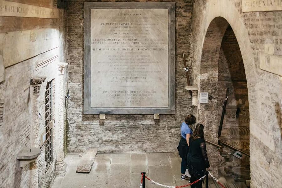 Rome: San Clemente Underground and Basilica Guided Tour - Key things to know before you book