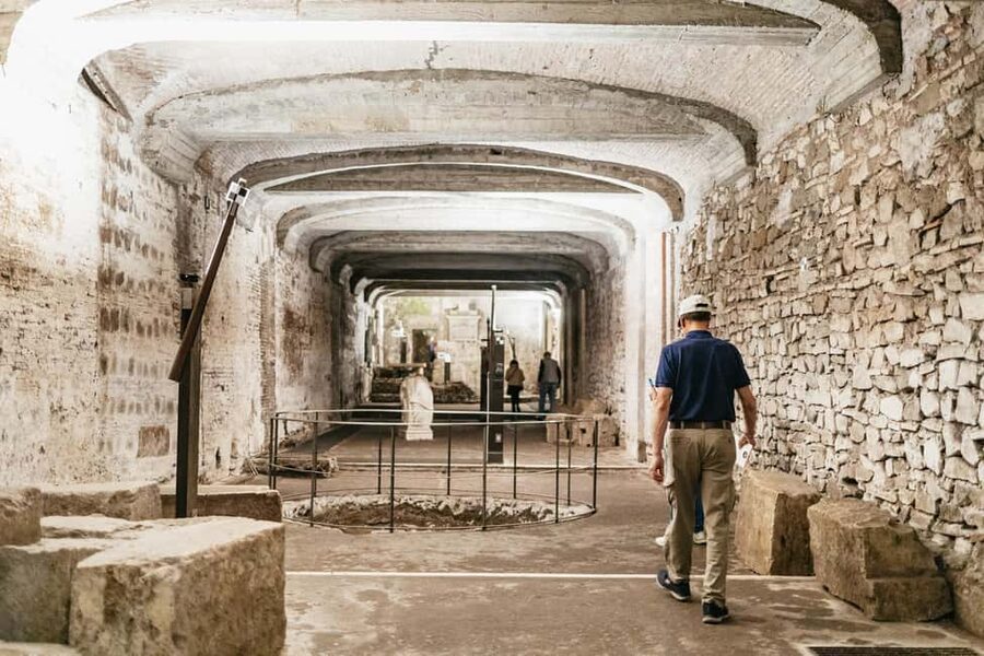 Rome: San Clemente Underground and Basilica Guided Tour - Why San Clemente is one of Rome’s best history lessons