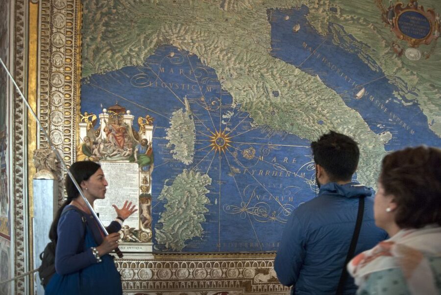 Rome: Skip the line Vatican Museums & Sistine Chapel Tour - Raphael Rooms and the School of Athens