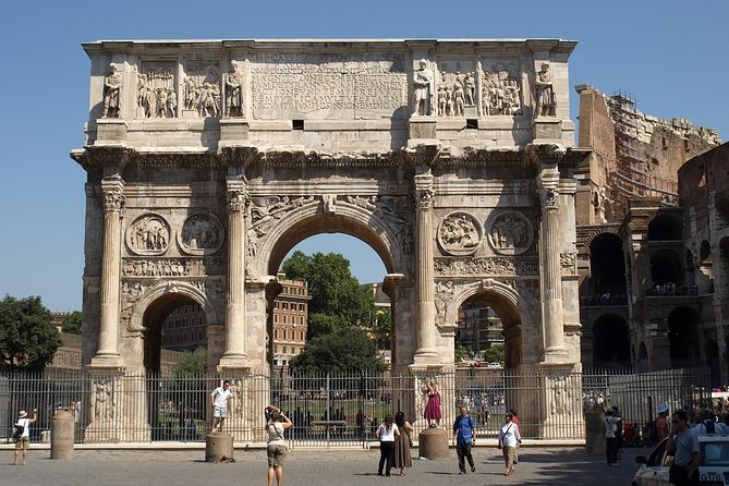 Rome Small-Group Shared Tour from Civitavecchia: 8 People Max - Piazza Venezia and the Trevi Fountain