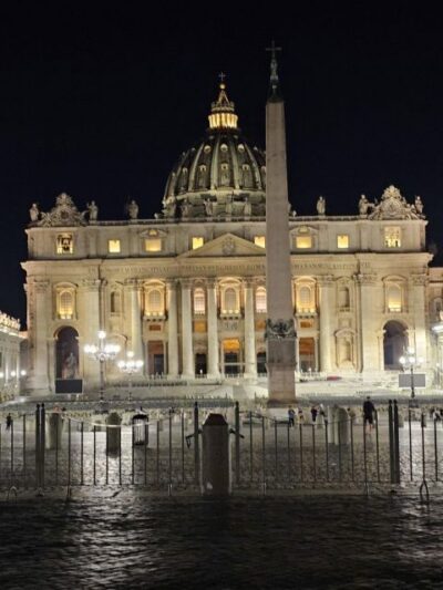 St. Peter’s Basilica and Papal Grottoes Guided Tour