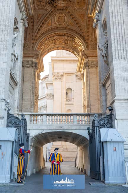 Rome: St. Peter's Basilica and Vatican Grottoes Guided Tour - Adding the Dome climb for €10