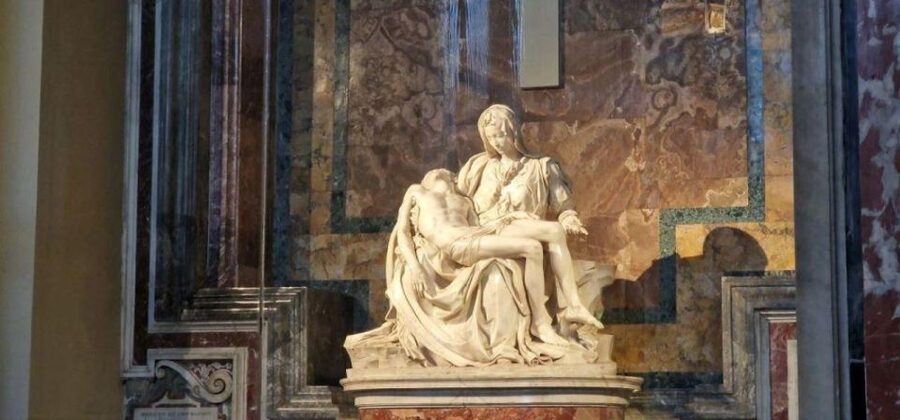 Rome: St. Peter's Basilica, La Pietà, Papal Tombs and Dome - The Papal Tombs and Vatican Grottoes