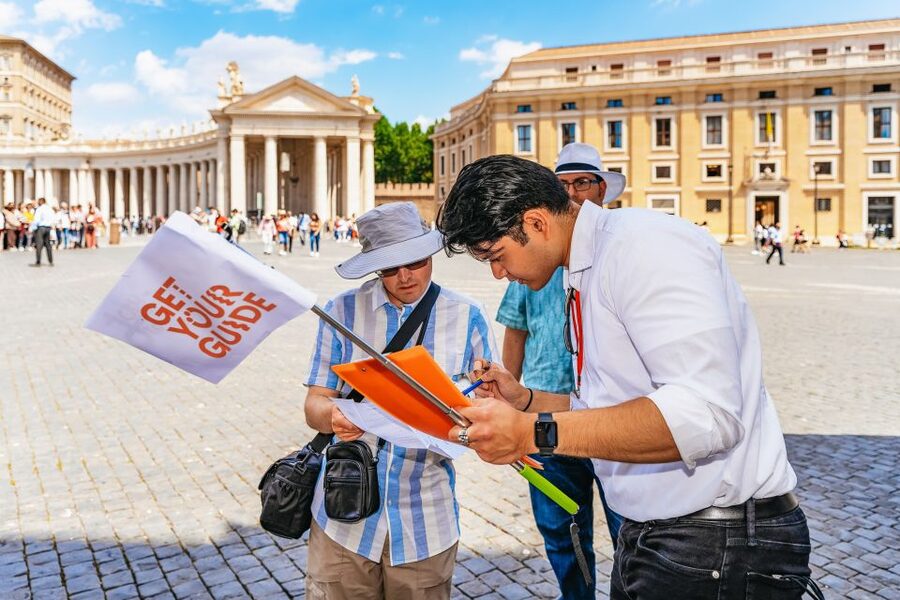 Rome: St. Peter's Basilica, Square and Grottoes Guided Tour - Dress, identification, and practical limits