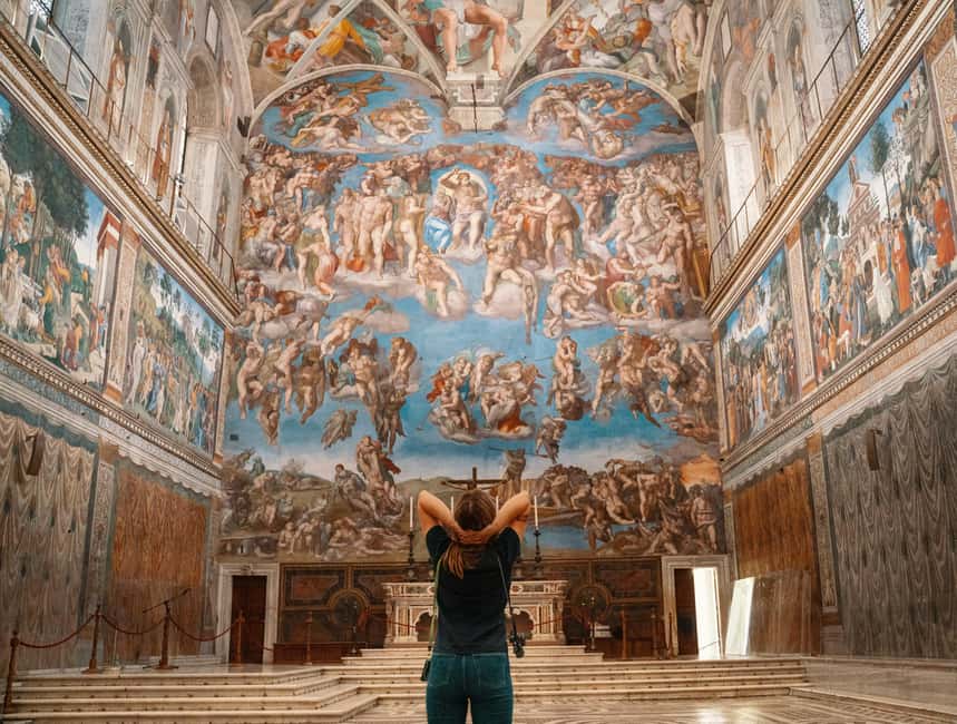Rome: St. Peter's Basilica & Vatican Grottoes Guided Tour - Bernini’s Baldachin and the Basilica’s scale