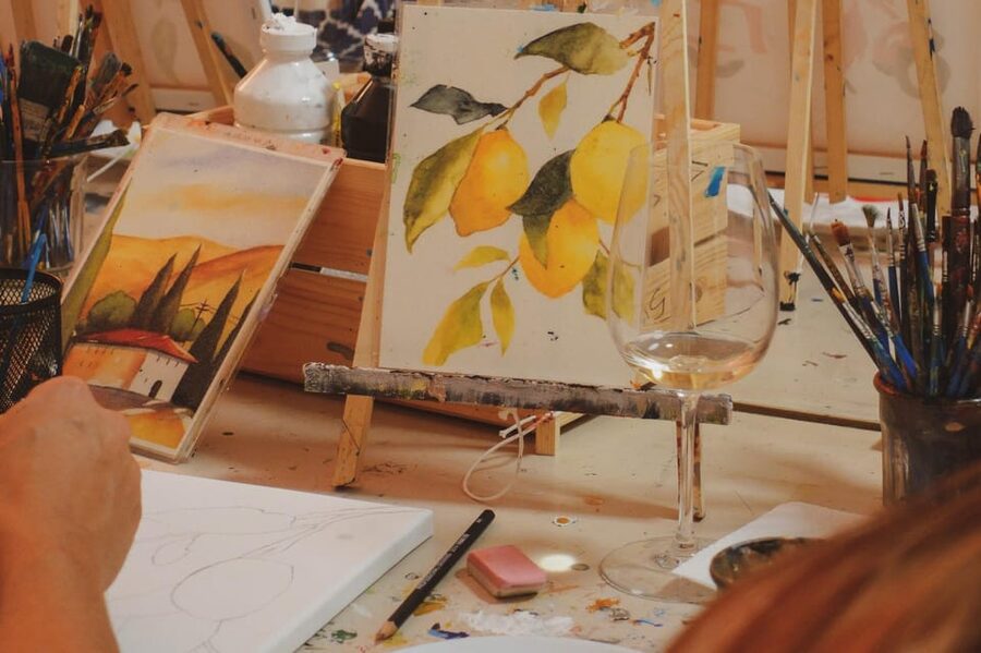 Rome: Tipsy Painting Class with Fine Wine and Arts - Key details before you book